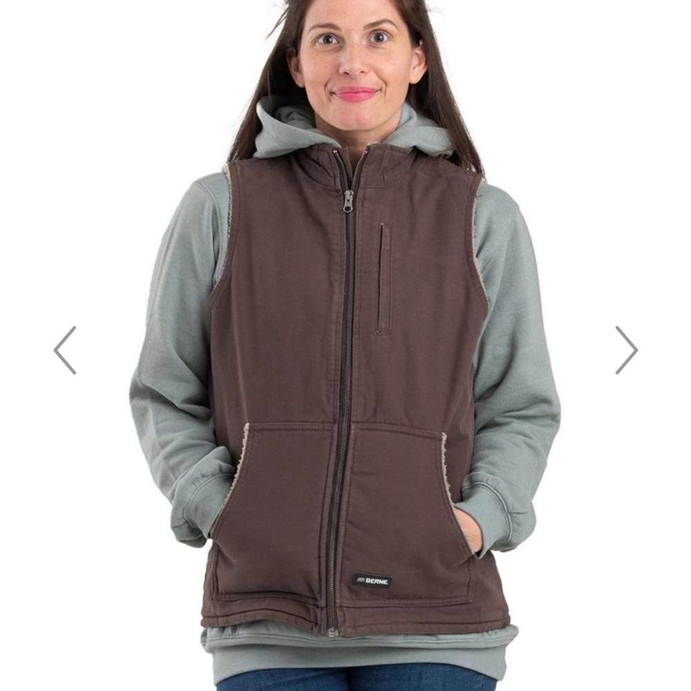 Women’s Sherpa lined duck vest